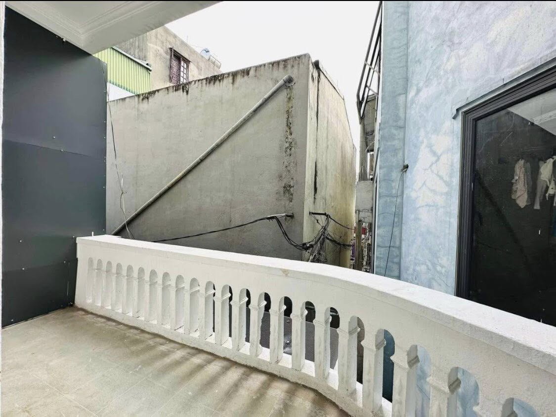 Cho thuê nhà Võ Thị Sáu 3 tầng x 40m2, 2PN, 2 vệ sinh, 8.5 Triệu KD onl, nhóm 5 ng, gia đình - Ảnh 4
